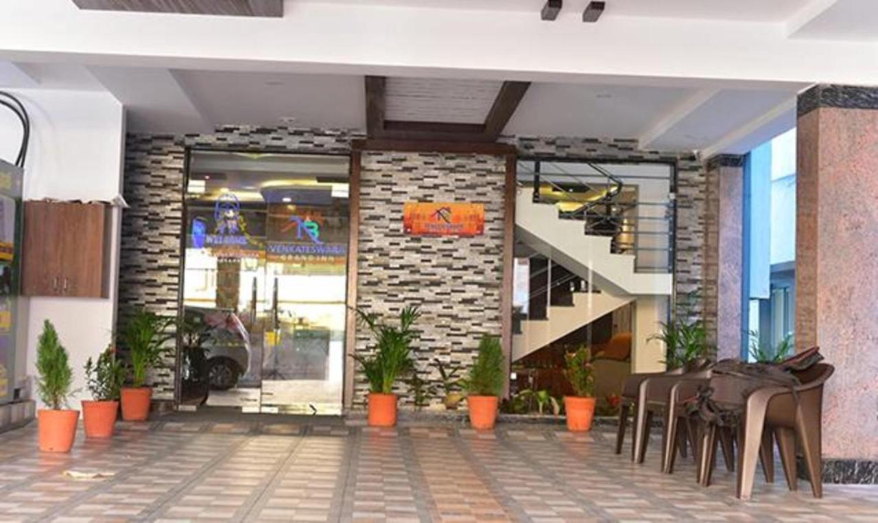 Fabhotel Nb Venkateswara Grand Inn Tirupati Zewnętrze zdjęcie